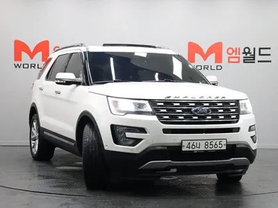 Ford Explorer 2017, 118721 км, за 9780.75 USD