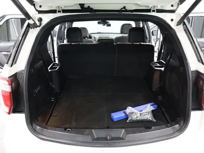 Ford Explorer 2017, 118721 км, за 9780.75 USD
