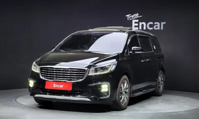 Kia Canival · 2019 год
