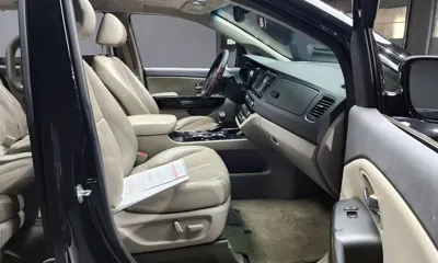 Kia Canival 2019, 127041 км, за 9787.17 USD - фото 10