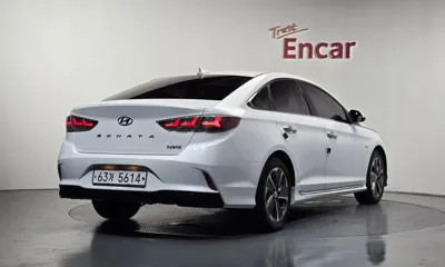 Hyundai Sonata 2018, 185209 км, за 7752.45 USD