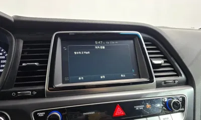 Hyundai Sonata 2018, 185209 км, за 7752.45 USD - фото 13