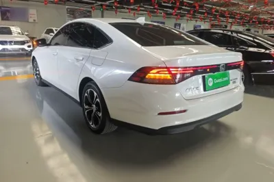 Honda Accord 2023, 50000 км, за 18581 USD - фото 4
