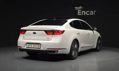 Kia K7 2016, 186145 км, за 5483.98 USD