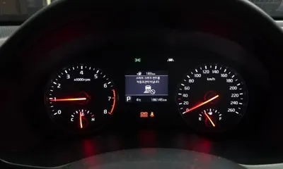 Kia K7 2016, 186145 км, за 5448.34 USD - фото 8