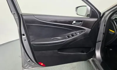 Hyundai Sonata 2013, 86456 км, за 3610.35 USD - фото 24