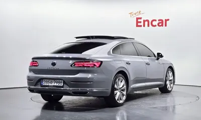 Volkswagen Arteon 2023, 58408 км, за 19971.39 USD