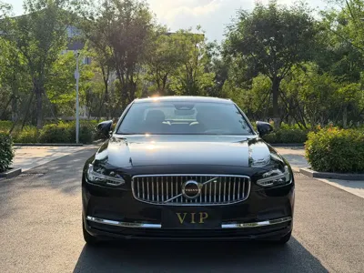 Volvo S90 · 2024 год