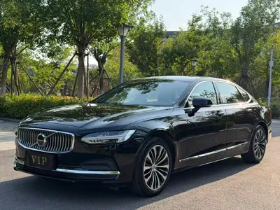 Volvo S90 2024, 22000 км, за 26456.23 USD