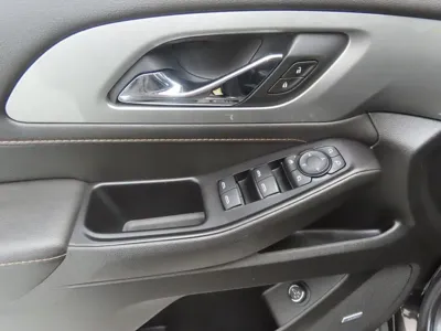 ChevroletGMDaewoo Traverse 2020, 50000 км, за 10076.05 USD - фото 9
