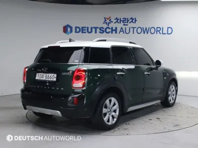 MINI Countryman 2018, 92000 км, за 7811.47 USD