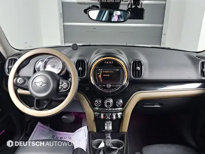 MINI Countryman 2018, 92000 км, за 7811.47 USD - фото 7