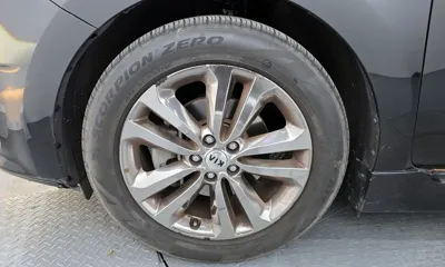 Kia Canival 2016, 140551 км, за 8060.79 USD