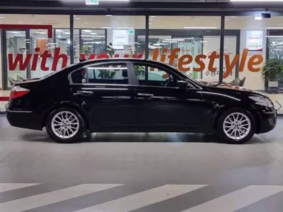 Hyundai Genesis 2011, 191108 км, за 3409.09 USD