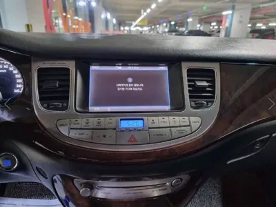 Hyundai Genesis 2011, 191108 км, за 3409.09 USD - фото 11