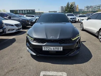 Kia K5 2021, 124859 км, за 10353.58 USD