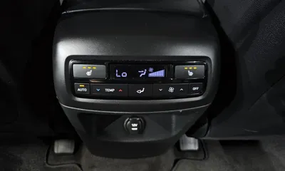 Hyundai Palisade 2024, 35847 км, за 23778.51 USD - фото 19