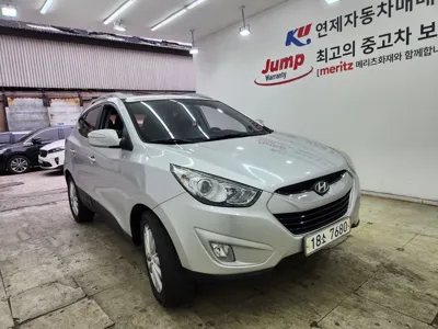 Hyundai Tucson 2011, 230700 км, за 2333.74 USD