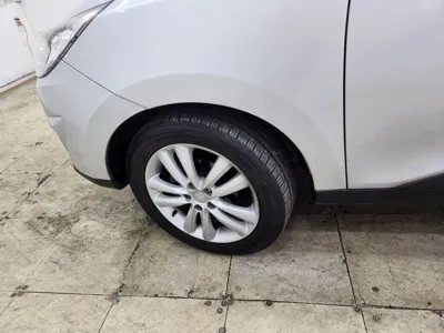 Hyundai Tucson 2011, 230700 км, за 2333.74 USD