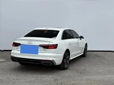 Audi A4L 2022, 61000 км, за 16627.11 USD