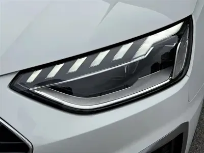Audi A4L 2022, 61000 км, за 16627.11 USD