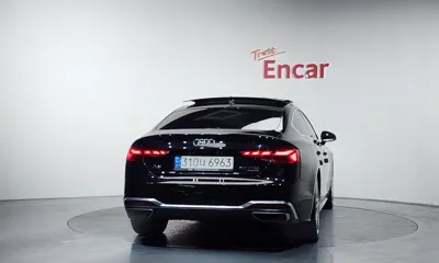 Audi A5 2021, 149698 км, за 16848.36 USD