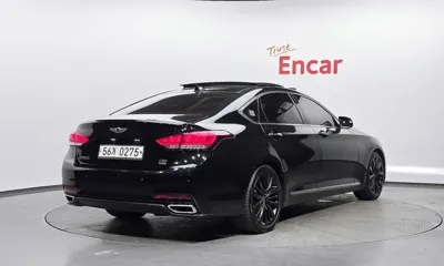 Hyundai Genesis 2016, 83770 км, за 9849.29 USD