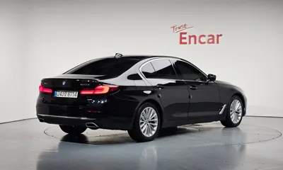 BMW 5-Series 2021, 87716 км, за 23646.86 USD