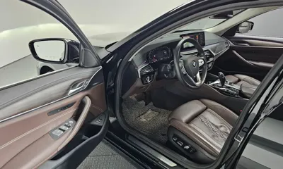 BMW 5-Series 2021, 87716 км, за 23646.86 USD - фото 11