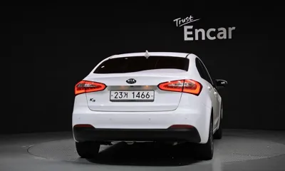 Kia K3 2015, 144868 км, за 3800.9 USD
