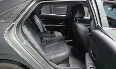 Hyundai Avante 2026, 6417 км, за 17711.79 USD - фото 12