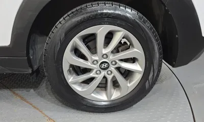 Hyundai Tucson 2016, 121009 км, за 6840.39 USD - фото 21