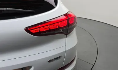 Hyundai Tucson 2016, 121009 км, за 6840.39 USD - фото 23