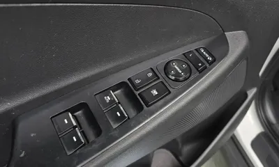 Hyundai Tucson 2016, 121009 км, за 6840.39 USD - фото 31