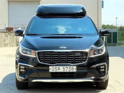 Kia Canival · 2019 год