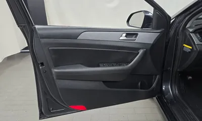 Hyundai Sonata 2019, 162083 км, за 6180.07 USD - фото 24