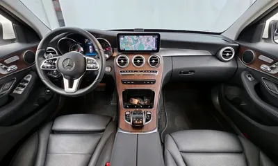 Mercedes-Benz C-Class 2020, 29118 км, за 17581.55 USD - фото 7
