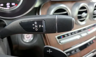 Mercedes-Benz C-Class 2020, 29118 км, за 17581.55 USD - фото 9