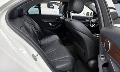 Mercedes-Benz C-Class 2020, 29118 км, за 17581.55 USD - фото 12