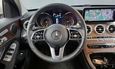 Mercedes-Benz C-Class 2020, 29118 км, за 17581.55 USD - фото 13