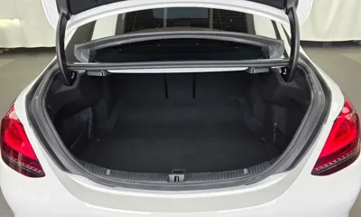 Mercedes-Benz C-Class 2020, 29118 км, за 17581.55 USD - фото 20