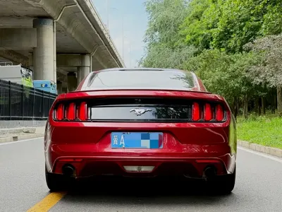 Ford Mustang 2017, 43000 км, за 10299.63 USD