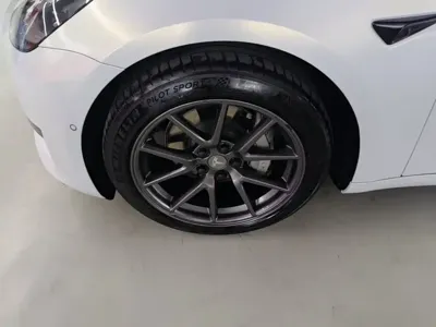 Tesla Model 3 2021, 57800 км, за 18834.24 USD - фото 23