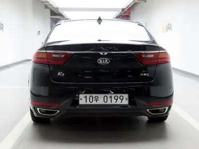 Kia K7 2016, 102356 км, за 7155.05 USD