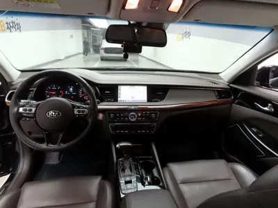 Kia K7 2016, 102356 км, за 7155.05 USD - фото 8