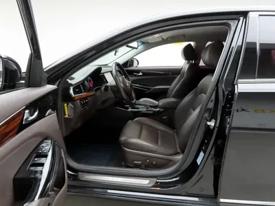 Kia K7 2016, 102356 км, за 7155.05 USD - фото 12