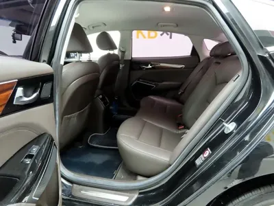Kia K7 2016, 102356 км, за 7155.05 USD - фото 13