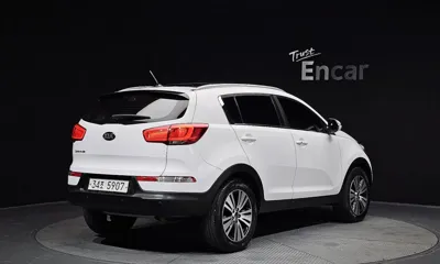 Kia Sportage 2015, 118253 км, за 5842.2 USD