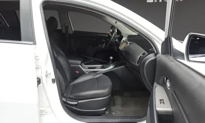 Kia Sportage 2015, 118253 км, за 5842.2 USD - фото 12