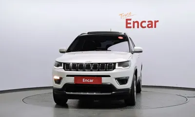 Jeep Compass 2018, 39987 км, за 8543.81 USD